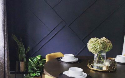 Modern Molding Wall in Black